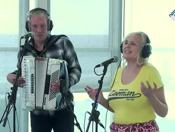 Johnny Vain & Zita Duvon live vanuit de Rotterdamse haven