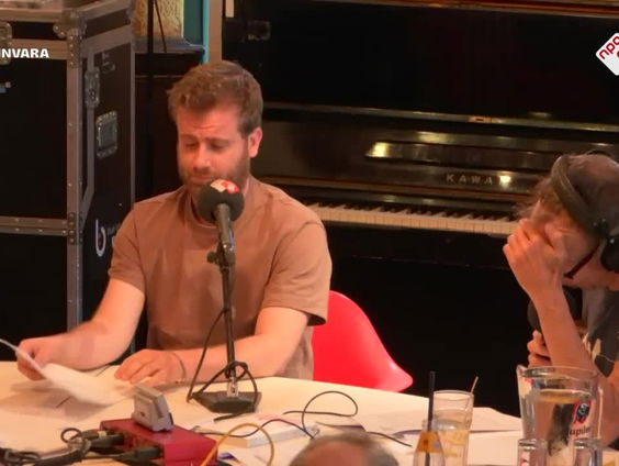 Cabaret: Hugo de Jonge over de plannen om de kloof tussen randstad en de regio te verkleinen