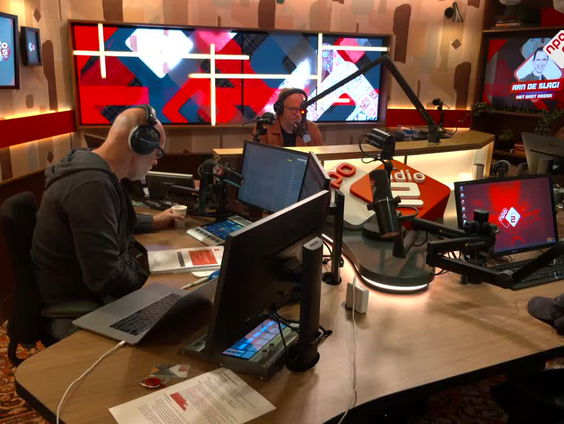 Corné Klijn maakt samen met Jeroen van Inkel TopSong voor Promise van Haevn bekend