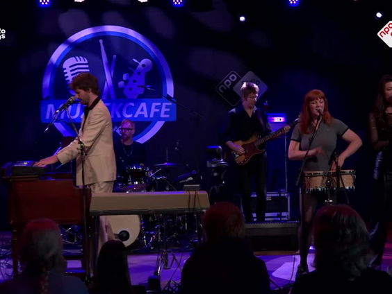 Thijs Boontjes - Nachtportier | live in Muziekcafé