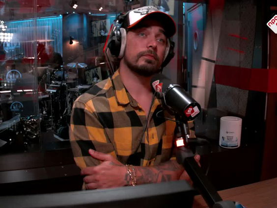 Waylon over de geboorte van zijn kind en nieuwe tour