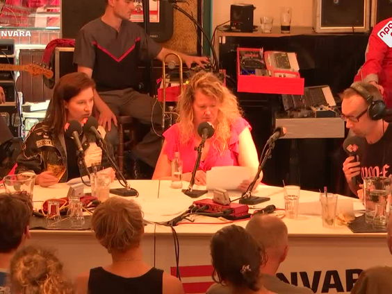 Cabaret: Marion Koopmans in debat met Fleur Agema