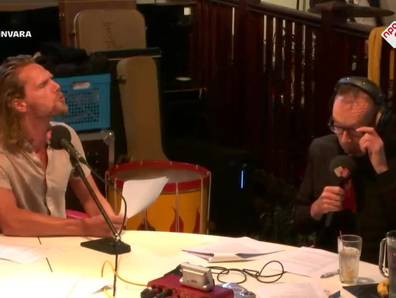 Cabaret: Boete voor door rood rijden wordt verhoogd!