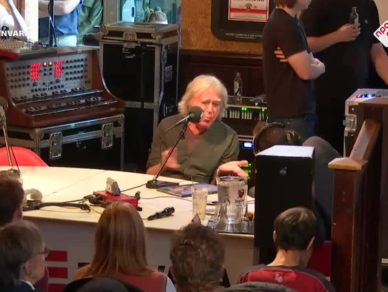 Popfotograaf Govert de Roos fotografeerde Prince tijdens zijn Legendarische Purple Rain Tour