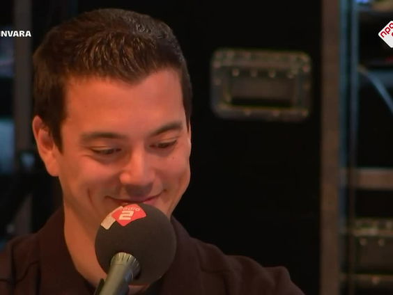 Cabaret: zorgmedewerker Carla over beleid Fleur Agema en A.I.