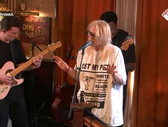 Bente - Liever Niet Alleen - Live bij Spijkers met Koppen