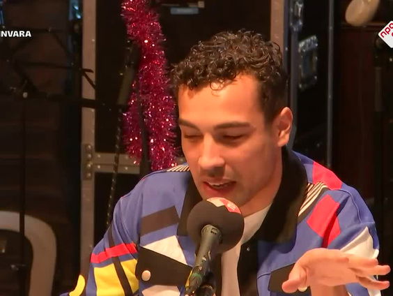 Cabaret: in gesprek met de bedenker van de Kerstpannekoekenpakketten bij het UMC