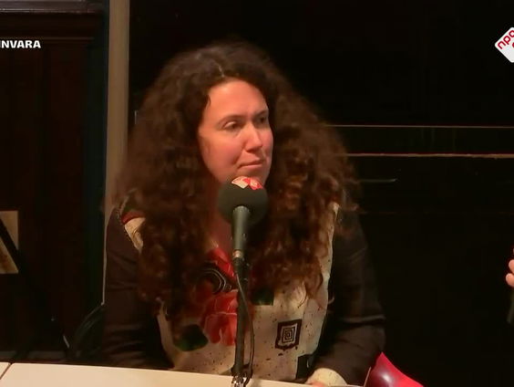 Gemma Venhuizen en Hendrik Spiering over de podcast Onbehaarde Apen