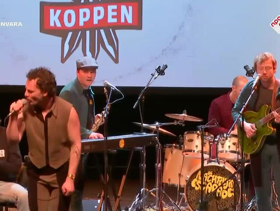 Nachtelijke Escapades - Kleine Zekerheid