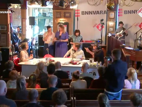 Cabaret: Een nieuw elan bij Spijkers met Koppen!