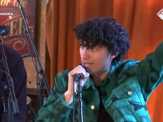 Babs - Doe 't Licht Uit - live bij Spijkers met Koppen