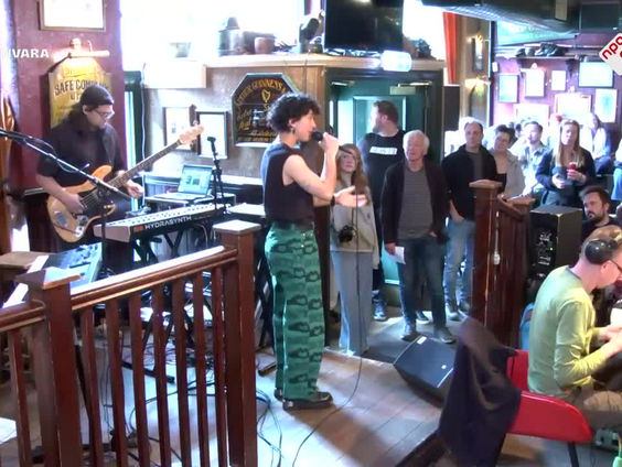 Babs - Goedkoper - Live bij Spijkers met Koppen