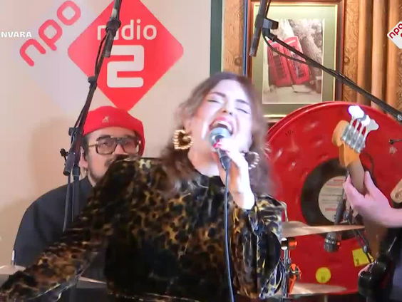 Jennie Lena - Forever - Live bij Spijkers met Koppen