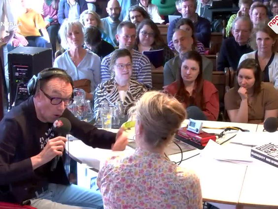 Heleen Hummelen en Wieky de Boer over de 900 liefdesbrieven aan Lies en de podcast Liefste Lies