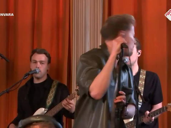 Jack Jarryd - Hot Stuff - Live bij Spijkers met Koppen