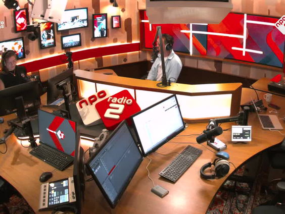 Een taboe doorbrekend gesprek tussen Bart en depressieve luisteraar Marianne