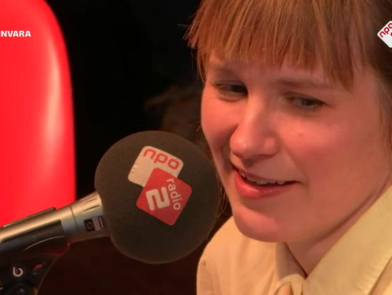 Een stukje naar de mensen toe in het theater!