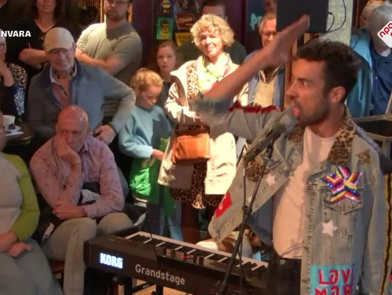 Cabaret: Spijkers en de Zeteljagers - Aron Elstak en D66