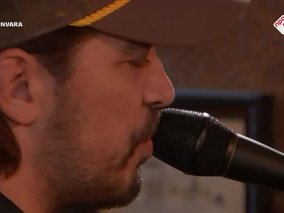 Waylon - Tip Your Heat To The Ladies - Live bij Spijkers met Koppen