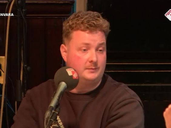 Tom Kors en Finn Brouwers, van organisatie Veldwerk, weten hoe je het daklozenprobleem wél kan aanpakken