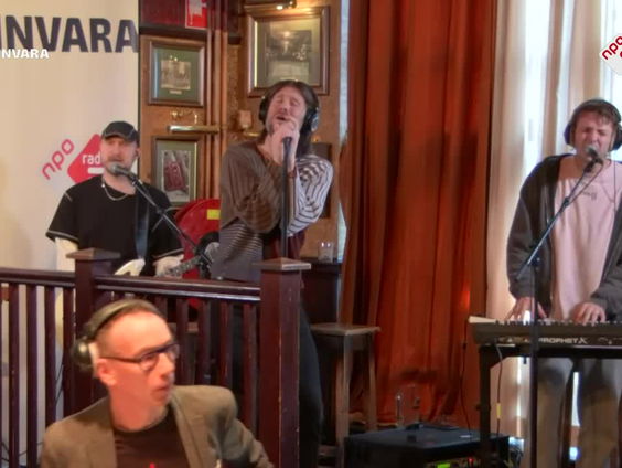 Bazart - Hou mij Vast