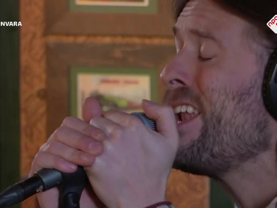 Bazart - Nooduitgang