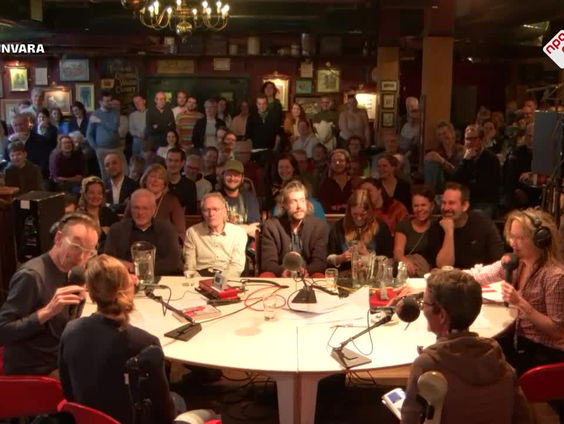 Dieuwke de Vries en Anna van der Rhee over langlaufer Klæbo