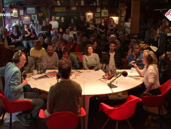 wat zette men in het tijdperk van de cassette op die bandjes?