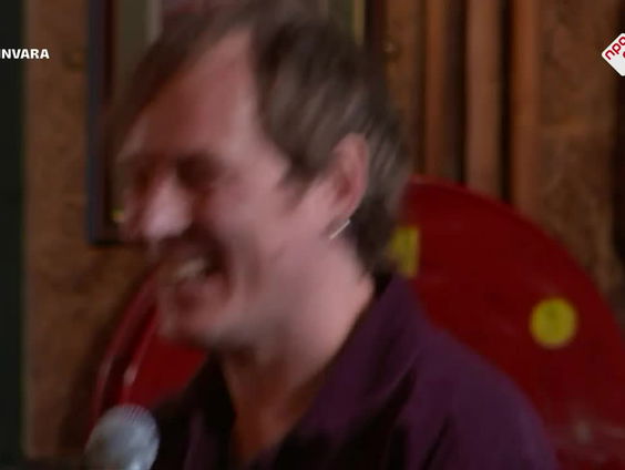 Lucky Fonz III - Normale Gevoelens - live bij Spijkers met Koppen