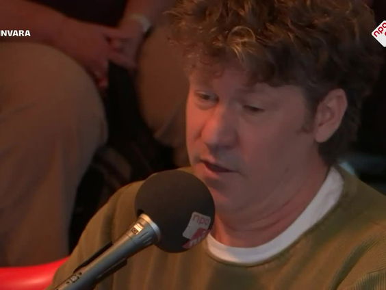 Geoloog Bernd Andeweg over mooi gesteente en fossielen op straat