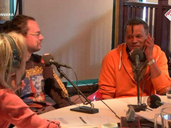 American Service-Members' Protection Act - de musical