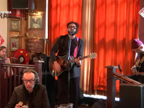 Blaudzun - Elephants - live bij Spijkers met Koppen