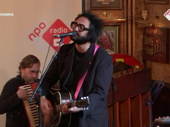 Blaudzun - Promises Of No Man's Land - live bij Spijkers met Koppen