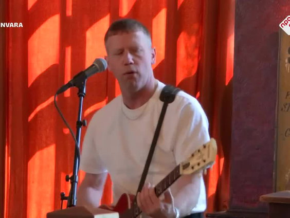 Michelle David & The True-tones - Running