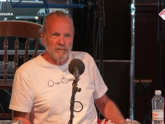 Peter besloot niet langer toe te kijken en reisde naar Palestina om actief in verzet te komen