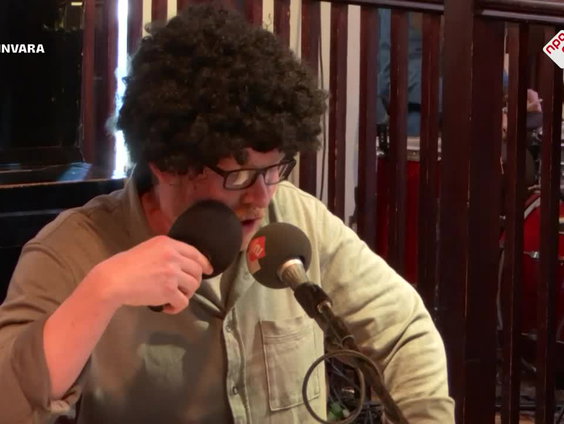 Cabaret: De broer van ex-Mossadagent 'Jonathan'