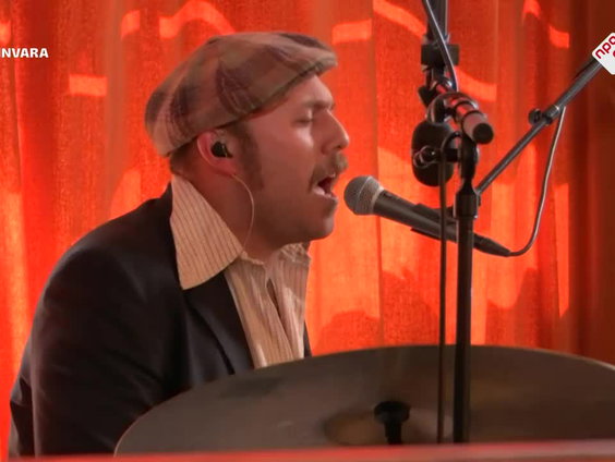 Marlon Pichel - Cha Cha Cha| Live bij Spijkers Met Koppen