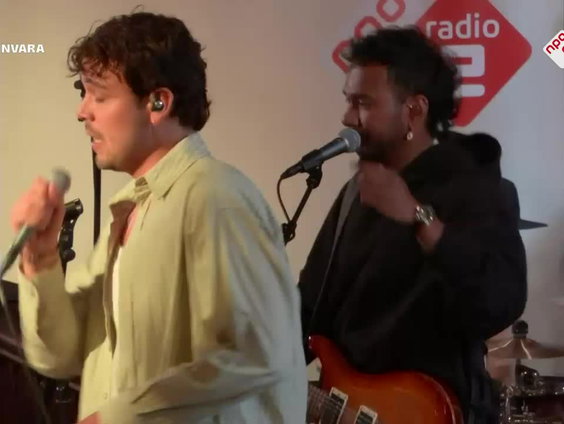 Quique - Soy Yo - Live bij Spijkers met Koppen