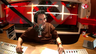Jim heeft 1 miljoen stemmen nodig om een Europees treinticket te krijgen