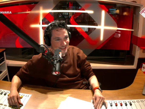 Jim heeft 1 miljoen stemmen nodig om een Europees treinticket te krijgen