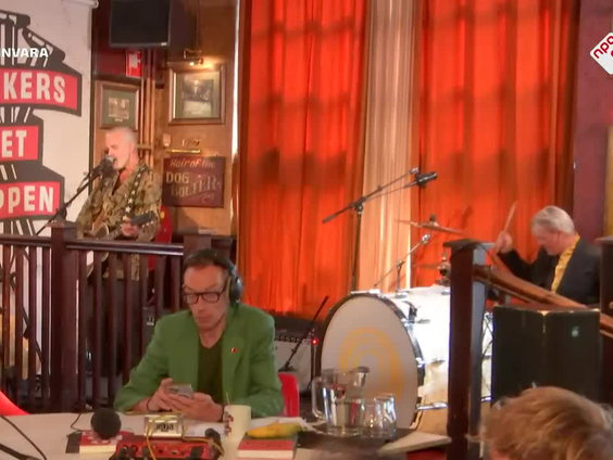 Triggerfinger - On my back